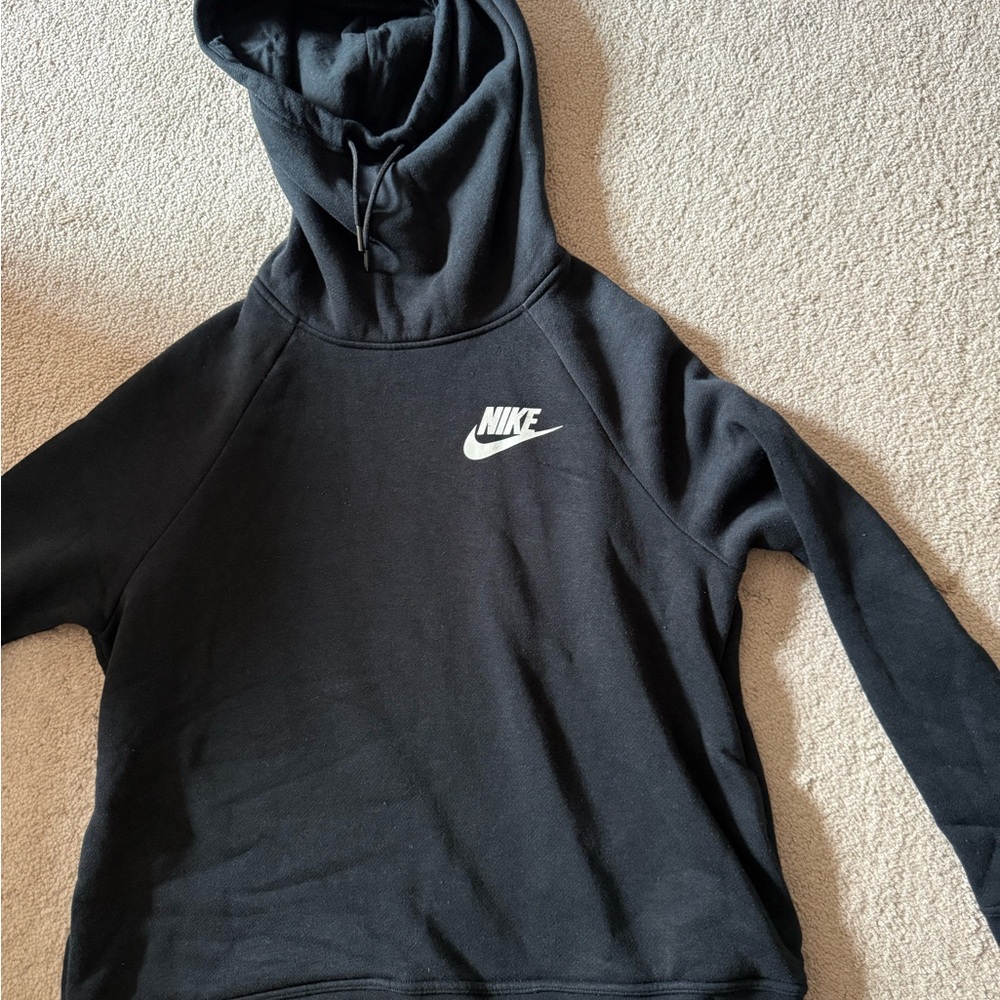 Nike Women's Black Pullover Hoodie